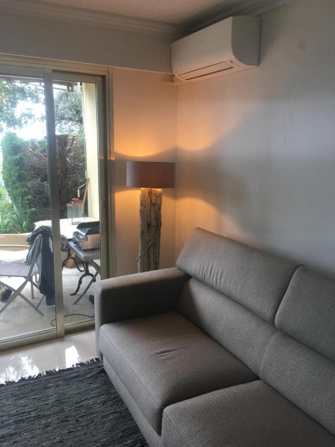 Clim Jardin Et Parking Prive -Piscine Tennis Et Park Vue Mer Grasse Luaran gambar