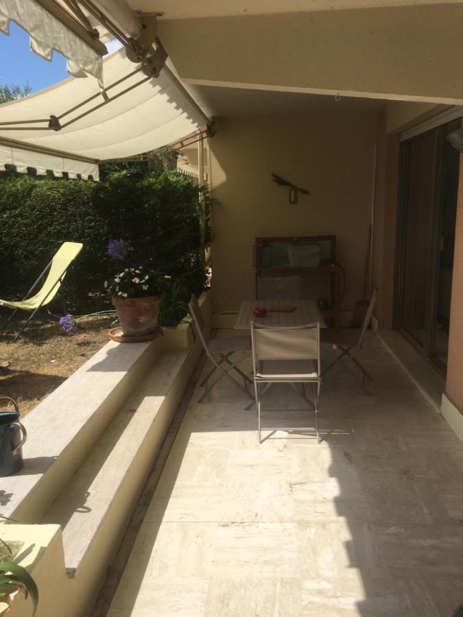 Clim Jardin Et Parking Prive -Piscine Tennis Et Park Vue Mer Grasse Luaran gambar